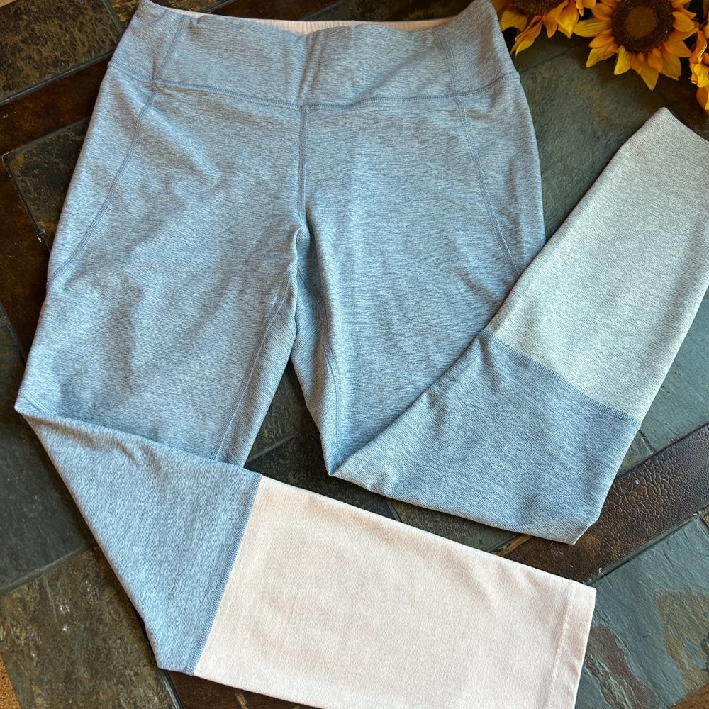 Outdoor Voices 7/8 Dipped Leggings - Picture 10 of 13